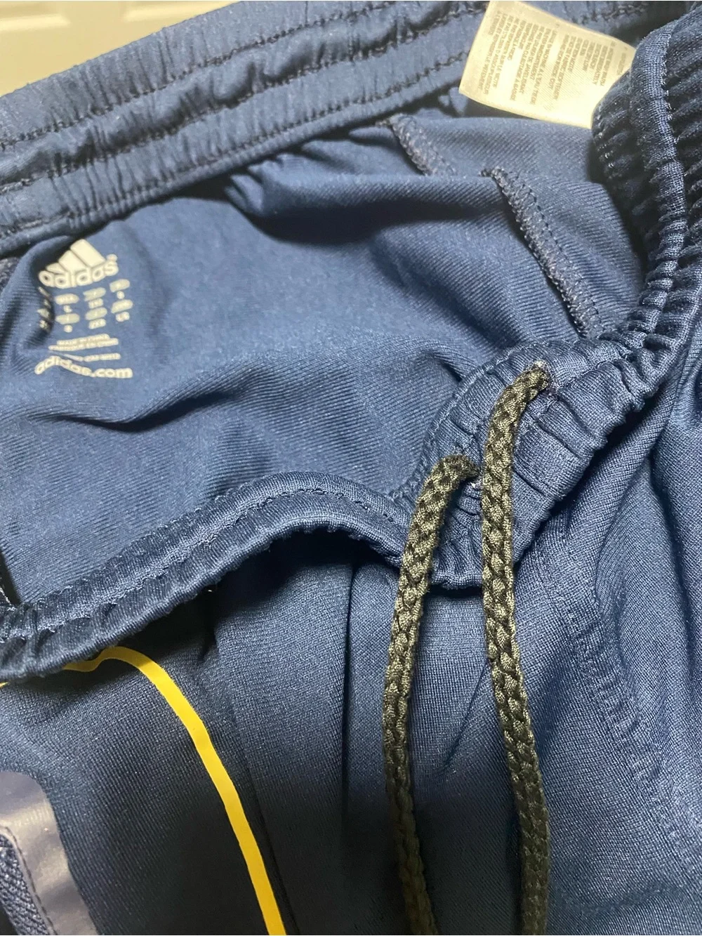Vintage adidas Chelsea FC Navy Mens 3/4 Soccer pants with Gold Trim